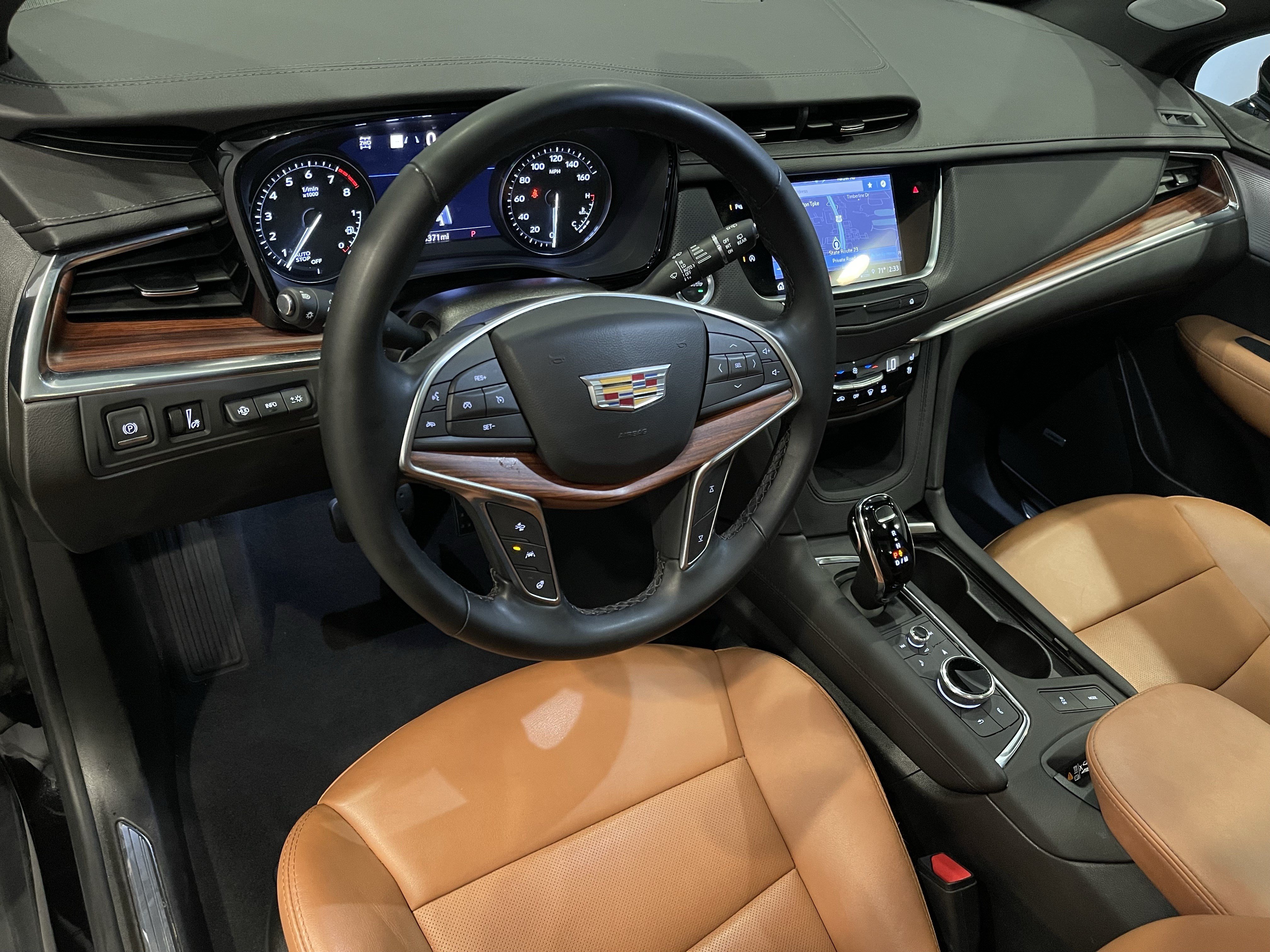 Used 2026 Cadillac XT5 Premium Luxury w/ Driver Assist Package AWD/4WD image 13