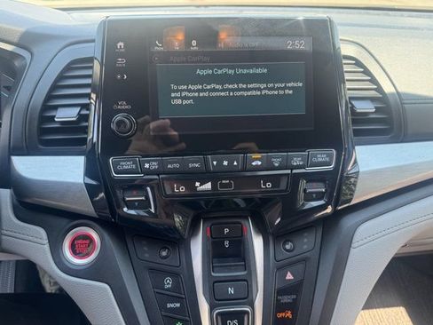 Used 2023 Honda Odyssey EX image 17