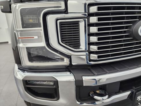 Used 2020 Ford F350 Lariat w/ Lariat Ultimate Package image 27