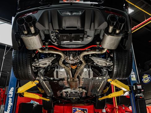 Used 2023 Ford Mustang GT Premium w/ GT Performance Package RWD image 4