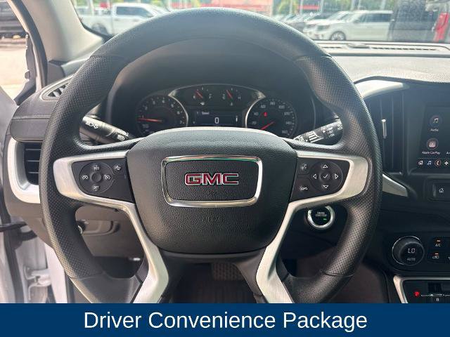 Used 2024 GMC Terrain SLE w/ Driver Convenience Package FWD image 18