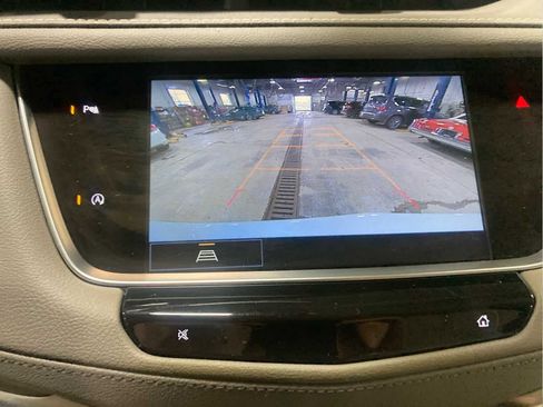 Used 2024 Cadillac XT5 Premium Luxury w/ LPO, Floor Liner Package image 28