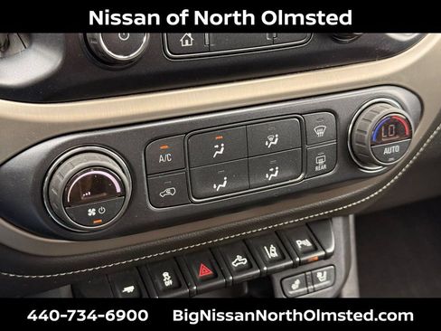 Used 2020 GMC Canyon Denali AWD/4WD image 18