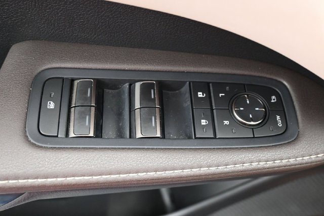 Used 2023 Lexus RX 350 Premium Plus w/ Accessory Package AWD/4WD image 15