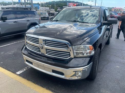 Used 2018 RAM 1500 Big Horn AWD/4WD image 2