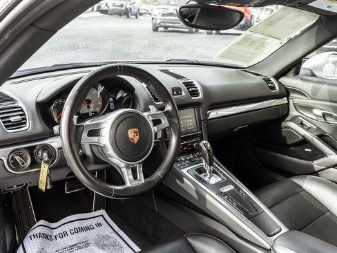 Used 2016 Porsche Cayman S image 7