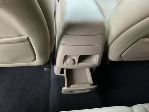 Used 2012 Hyundai Santa Fe Limited image 28