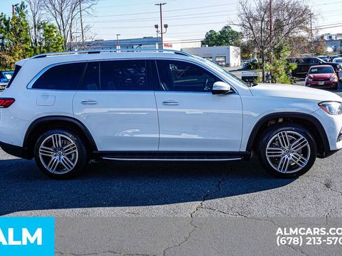 Used 2022 Mercedes-Benz GLS 450 4MATIC image 9
