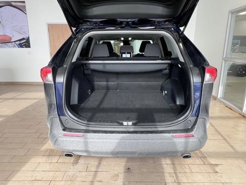 Used 2025 Toyota RAV4 XLE image 15