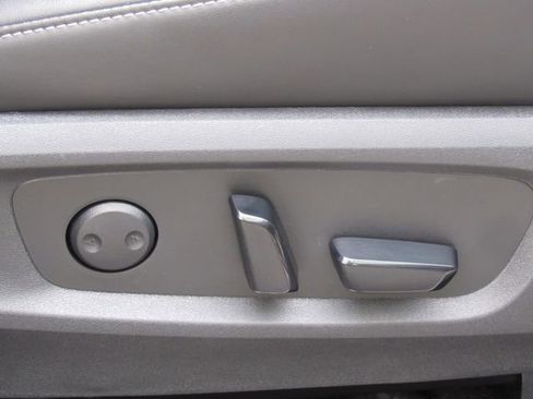 Used 2025 INFINITI QX60 Luxe AWD/4WD image 21