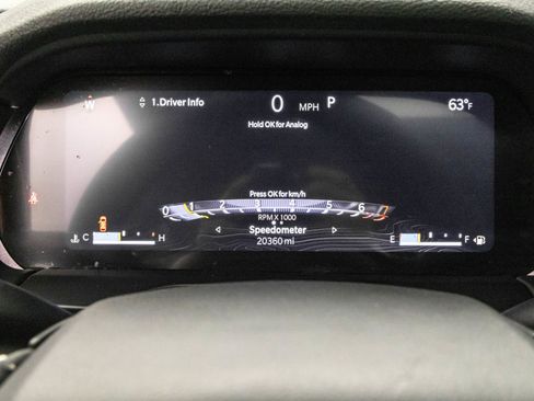 Used 2023 Jeep Grand Cherokee Laredo X image 21