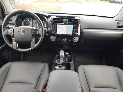 Used 2024 Toyota 4Runner TRD Off-Road Premium w/ Off Road Premium Plus Package AWD/4WD image 18