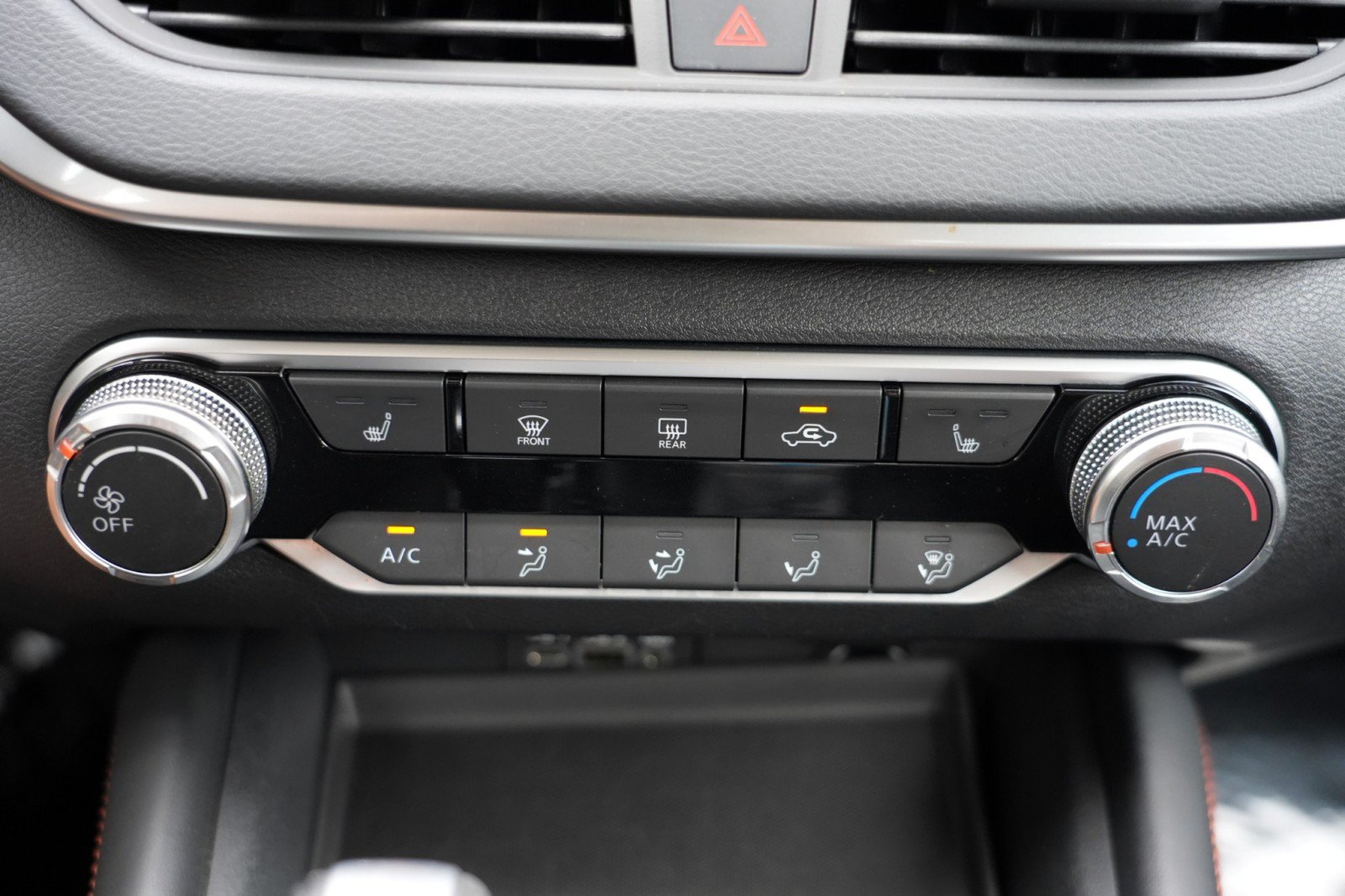Used 2019 Nissan Altima 2.5 SR w/ SR Premium Package FWD image 25