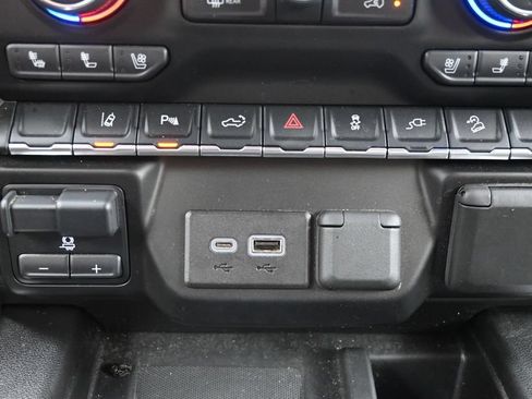 Used 2021 Chevrolet Silverado 2500 LTZ w/ LTZ Premium Package AWD/4WD image 13