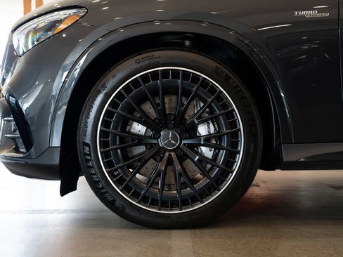 Used 2024 Mercedes-Benz GLC 43 AMG 4MATIC image 7
