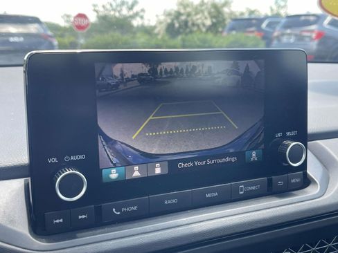 Used 2023 Honda Accord EX image 23