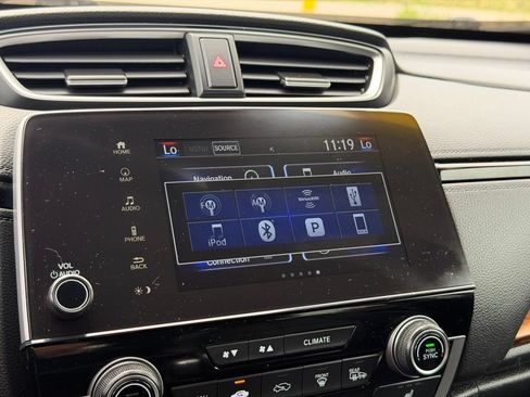 Used 2021 Honda CR-V Touring image 10