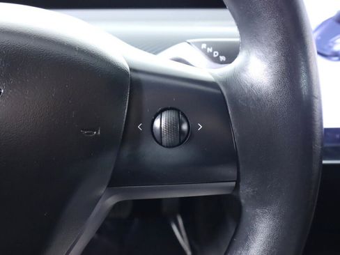 Used 2018 Tesla Model 3 RWD image 12