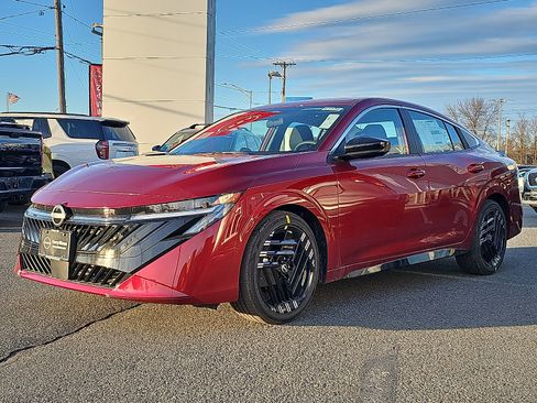 New 2026 Nissan Sentra SR w/ Floor Mat Package image 2