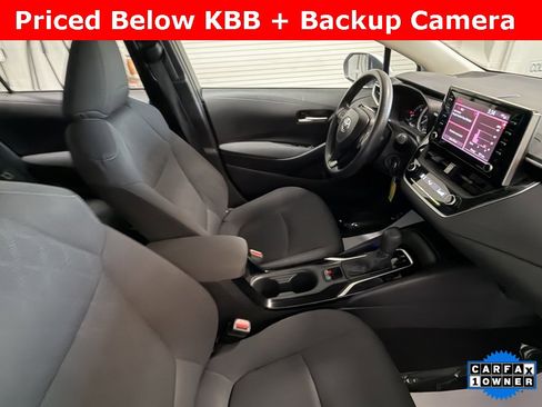 Used 2021 Toyota Corolla LE image 17