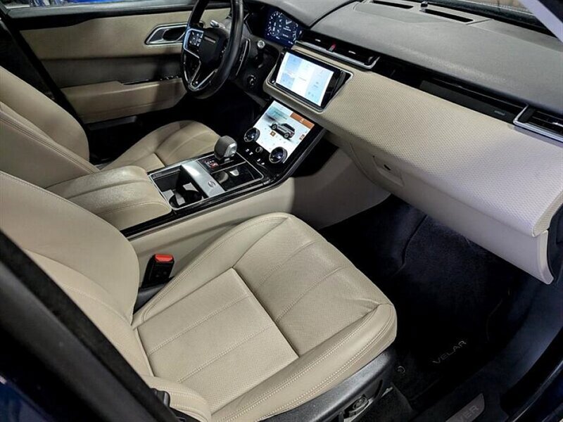 Used 2021 Land Rover Range Rover Velar S AWD/4WD image 4