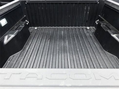 Used 2024 Toyota Tacoma TRD Off-Road image 24