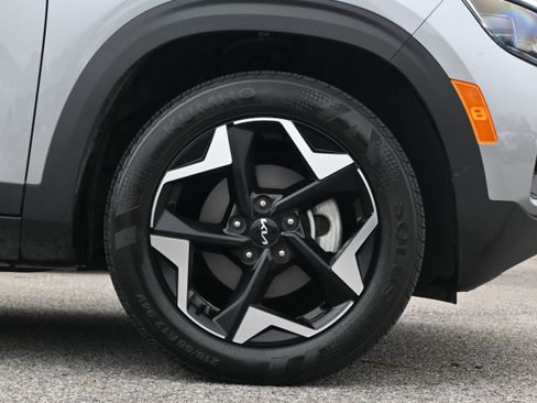 Used 2025 Kia Seltos EX image 21