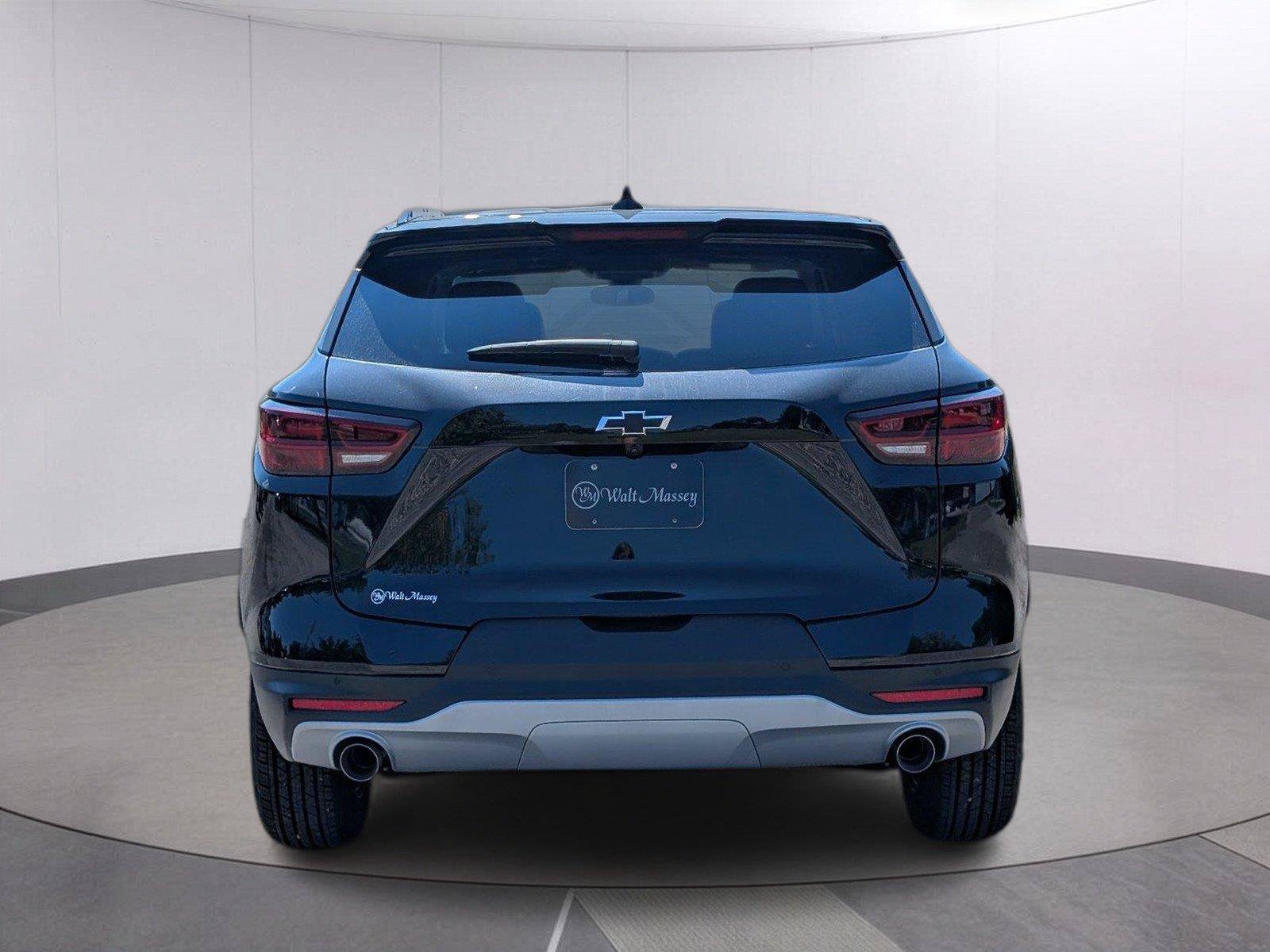 New 2026 Chevrolet Blazer LT w/ Convenience Package FWD image 4