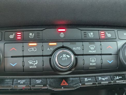 Used 2022 Dodge Durango R/T w/ Hemi Orange Plus Package image 26