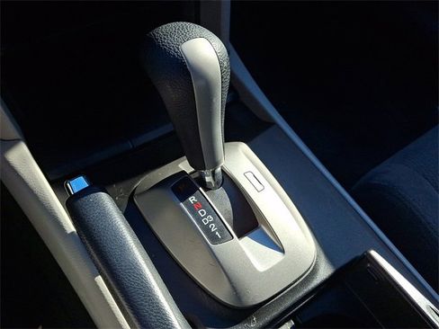 Used 2009 Honda Accord EX image 15