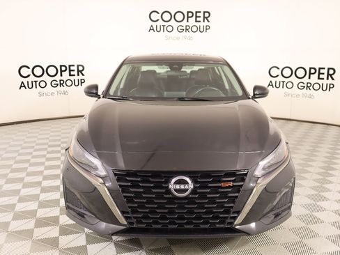 Used 2025 Nissan Altima 2.5 SR image 8