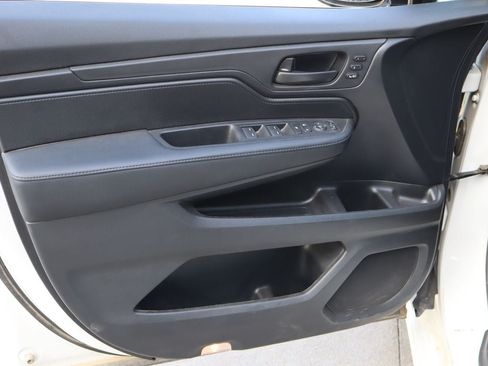 Used 2025 Honda Odyssey Sport-L image 20