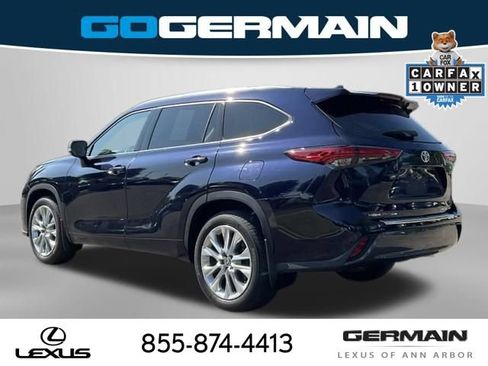 Used 2020 Toyota Highlander Limited AWD/4WD image 5