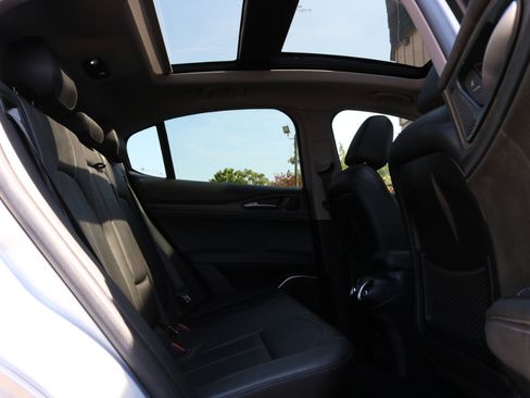 Used 2020 Alfa Romeo Stelvio Ti w/ Active Blind Spot Package image 47