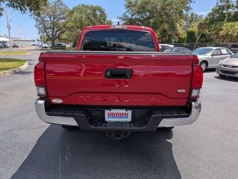 Used 2021 Toyota Tacoma SR5 RWD image 5