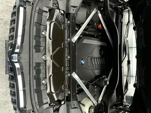 Used 2020 BMW X7 xDrive40i w/ Luxury Seating Package image 50