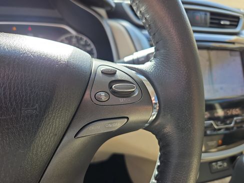 Used 2023 Nissan Murano SL w/ SL Moonroof Package FWD image 23
