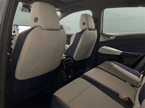Used 2023 Volkswagen ID.4 Pro S image 64