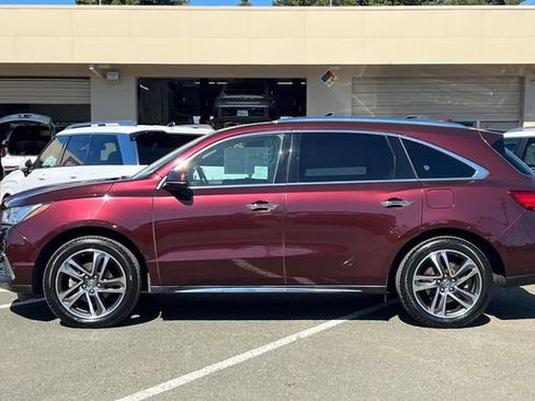 Used 2017 Acura MDX SH-AWD w/ Advance Package image 9