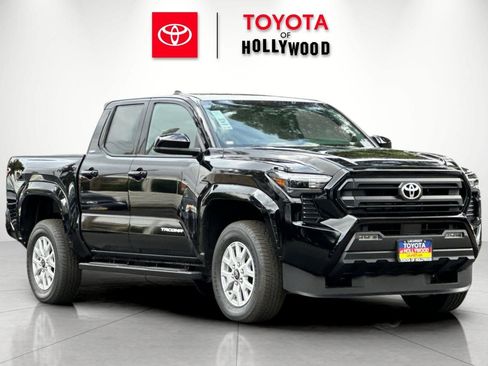 New 2026 Toyota Tacoma SR5 image 1