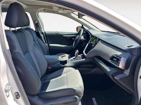 Certified 2023 Subaru Outback Onyx Edition XT AWD/4WD image 18