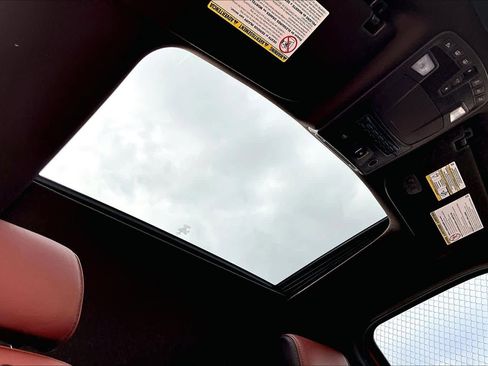 Used 2022 Ford F350 King Ranch w/ King Ranch Ultimate Package image 18