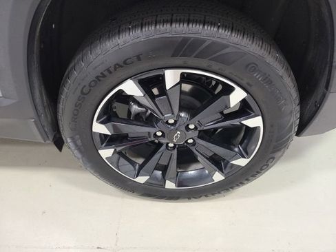 Used 2026 Chevrolet Equinox RS w/ LPO, Floor Liner Package AWD/4WD image 43