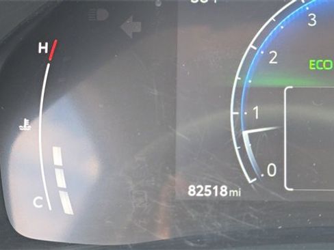 Used 2024 Toyota Grand Highlander XLE image 25