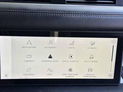 Used 2020 Land Rover Defender 110 SE image 34