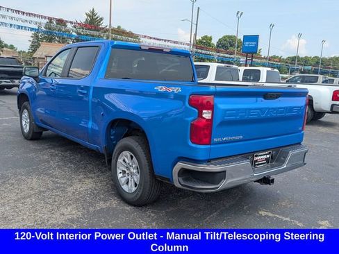 Used 2025 Chevrolet Silverado 1500 LT AWD/4WD image 5