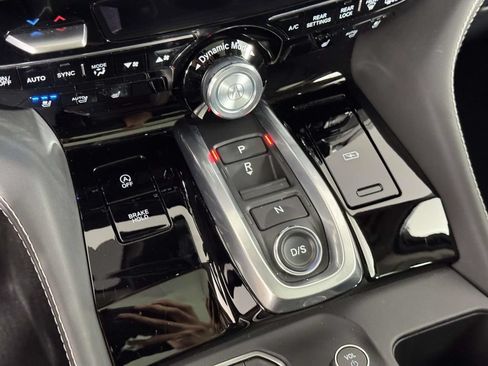 Used 2023 Acura MDX SH-AWD w/ Advance Package image 29