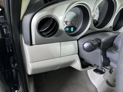 Used 2008 Chrysler PT Cruiser FWD image 18