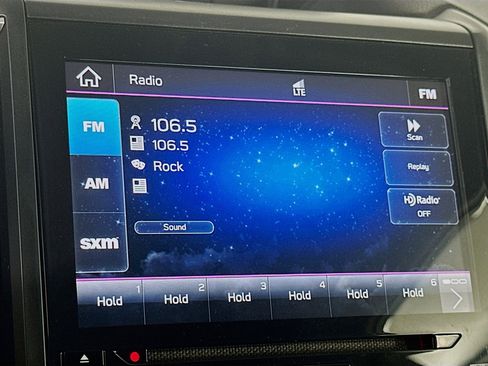 Used 2020 Subaru Forester Limited image 21