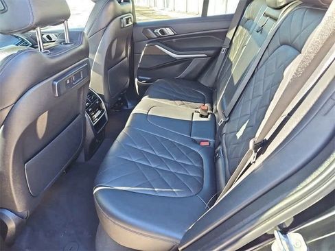 Used 2023 BMW X5 xDrive40i w/ Premium Package image 35